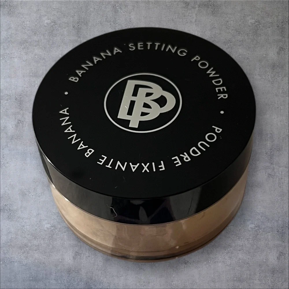bellapierre Banana Setting Powder in Medium, 0.14 Oz
